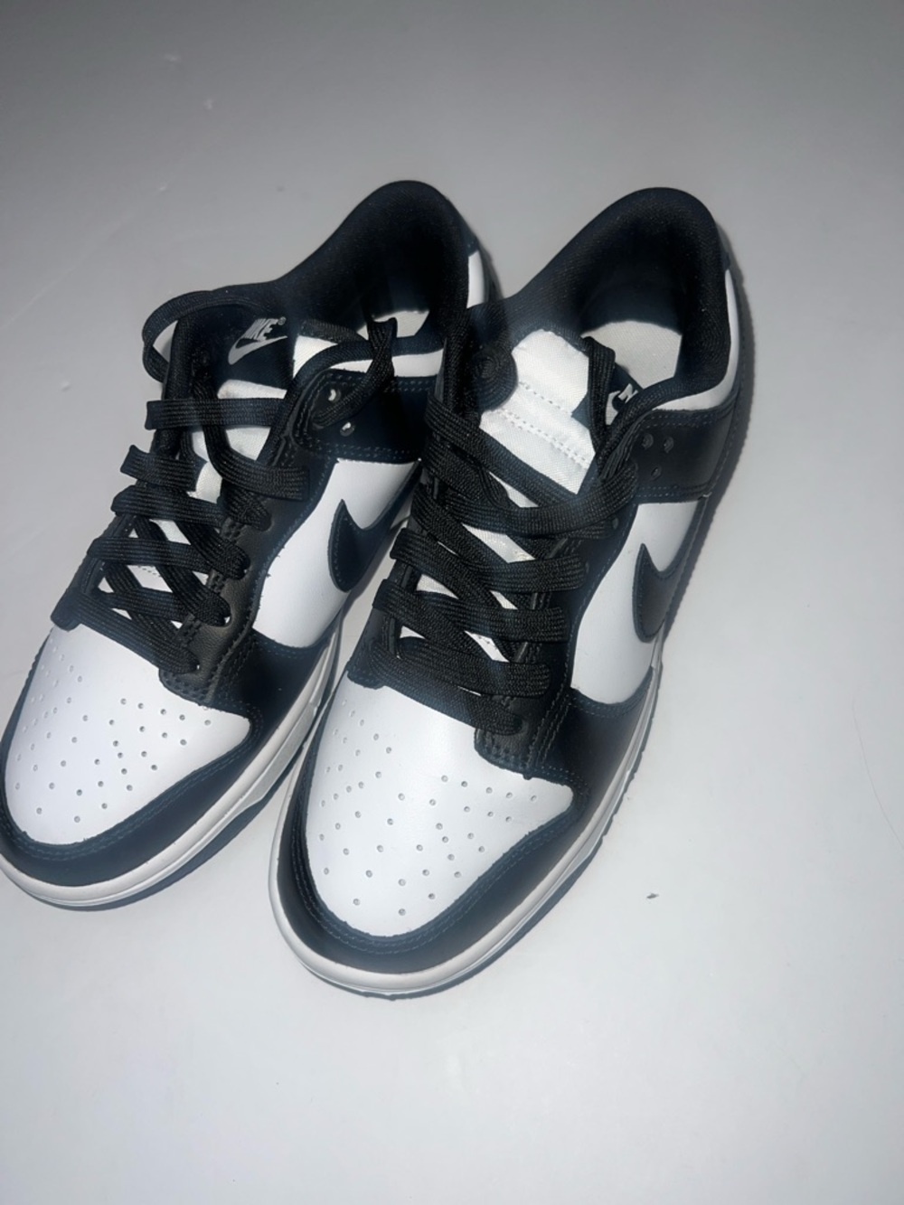 Men's Nike Dunk Low Pandas Sneakers size 6 - Picture 6 of 9